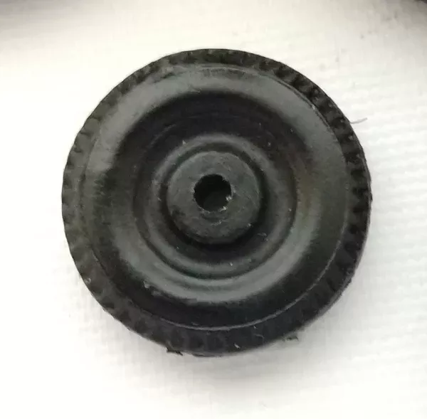 1" Hubley MG vintage toy wheel replacement.Black (small car with no spare tire)