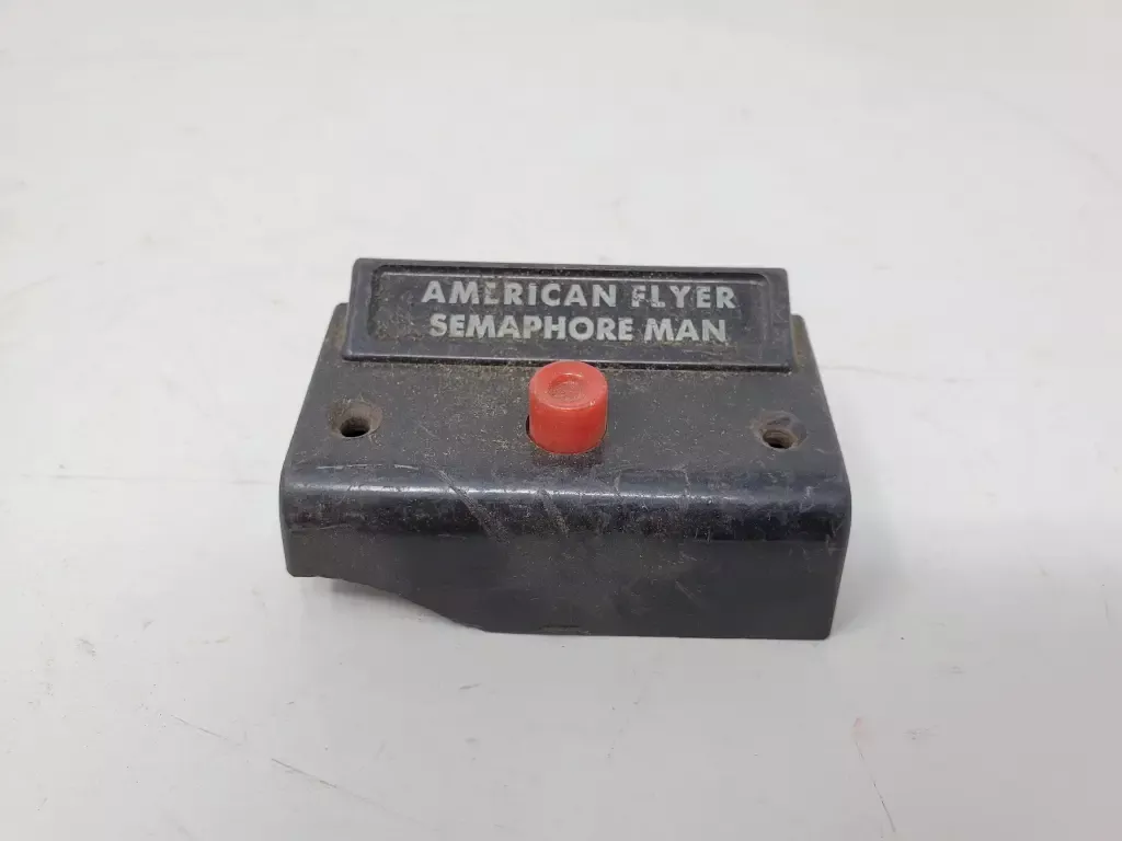 American Flyer #AFTBSM Semaphore Man Button