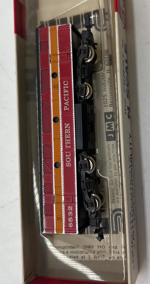 Con-Cor 2331G Southern pacific B unit N SCALE Like New