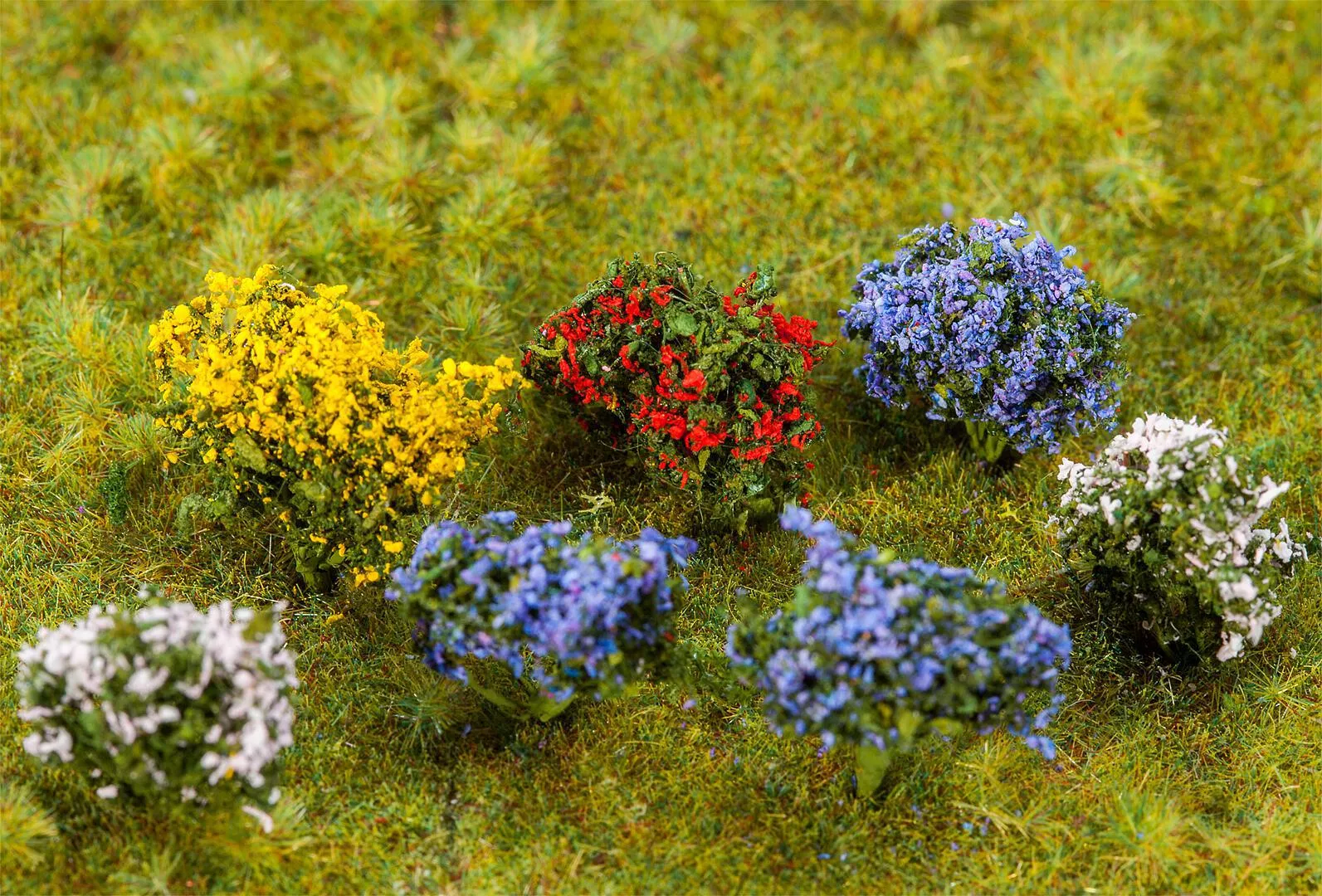 Faller 181269 HO Scale 14 Flowering Bushes Scenery Set