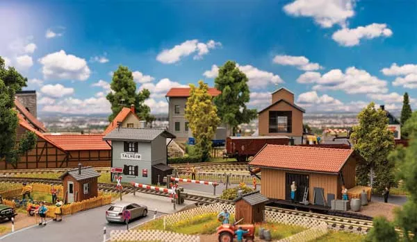 Faller HO 190141 Railway Crossing/Junction Buildings Action Set Kit