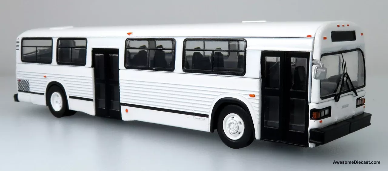 Iconic Replicas 1:87 MCI Classic Transit Bus: Blank White