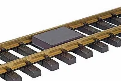 Kadee O 811 Between-The-Rails Uncoupler (d)