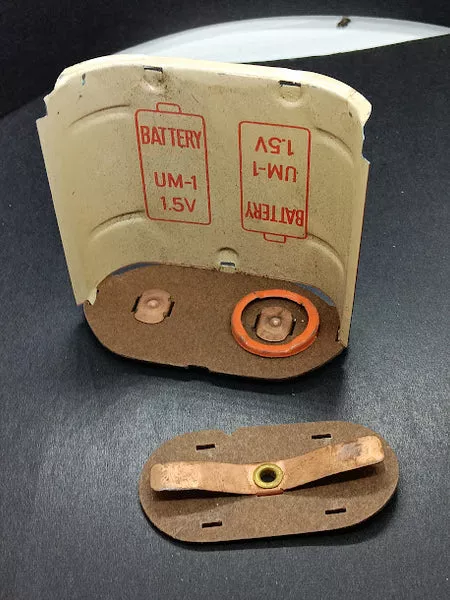 Original Battery box with contacts.