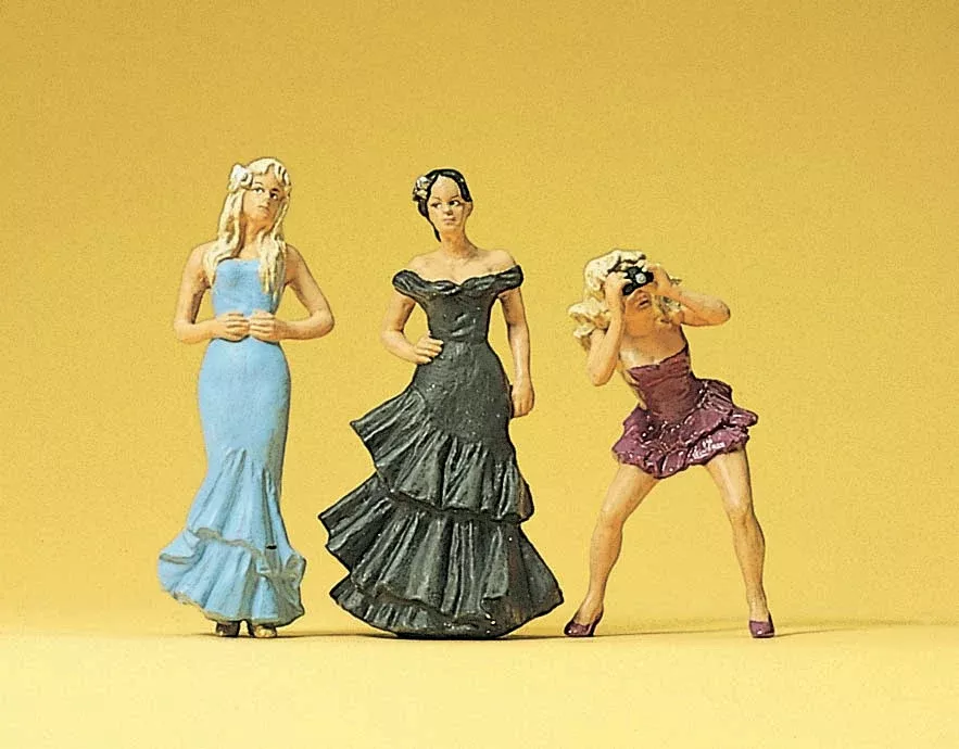 Preiser 45043 G Scale Wedding Guests Figure Set