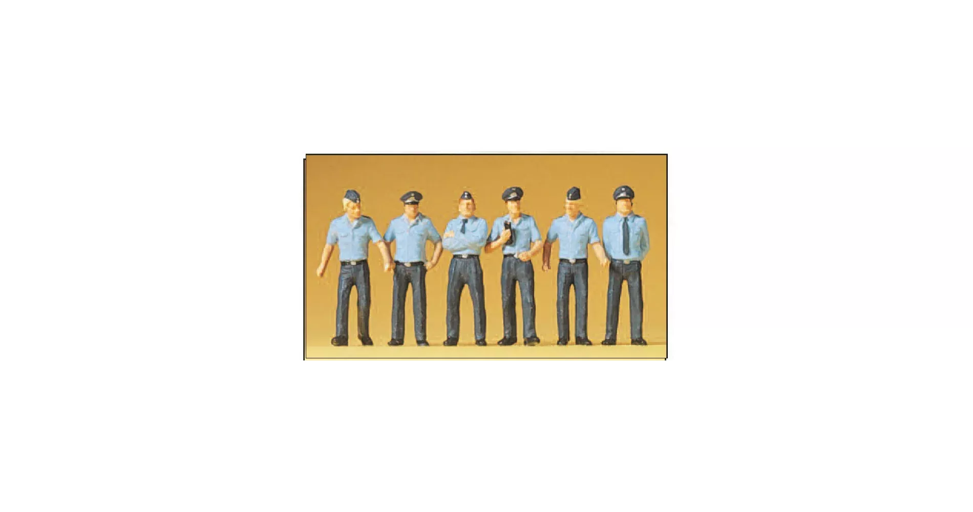 Preiser 72407 1/72 German Air Force Summer Uniform Figures