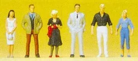 Preiser 74007 1:100 Scale Passers-By Figure Set, 6 Figures