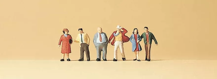 Preiser 79021 N Scale Walking Passers-by Figure Set