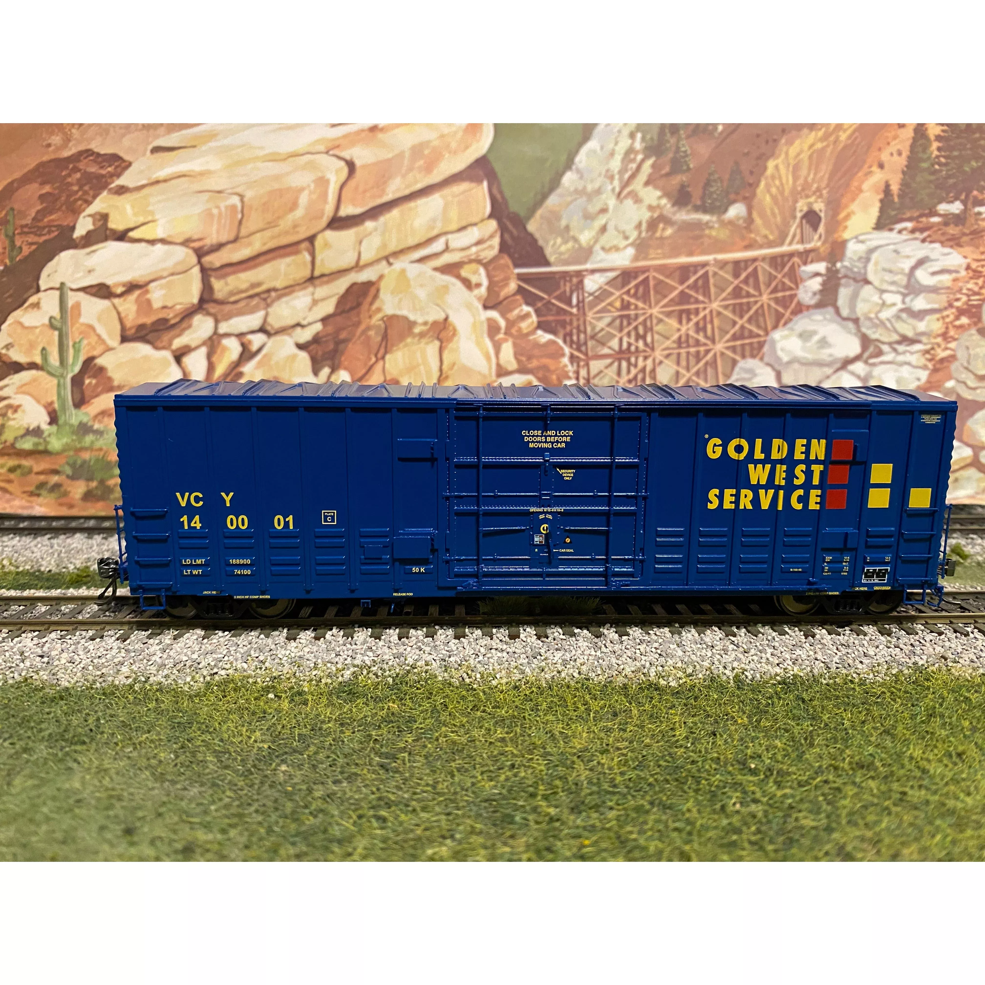 Rapido, 137004-1, HO Scale, B-100-40 Box Car, Golden West - Ventura County, #140000