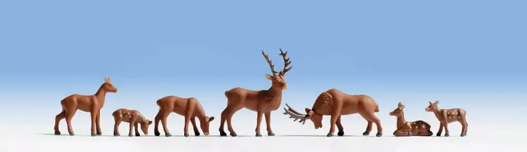 Walthers #949-6076 Figures - Wild Deer