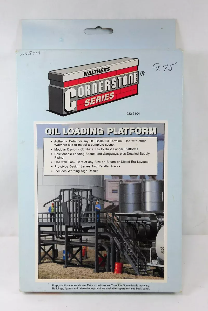 Walthers HO Scale 933-3104 Oil Loading Platform Model Kit Cornerstone Series