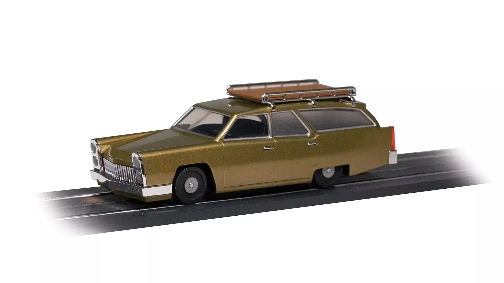 Williams 42755O Station Wagon - 3-Rail Gold
